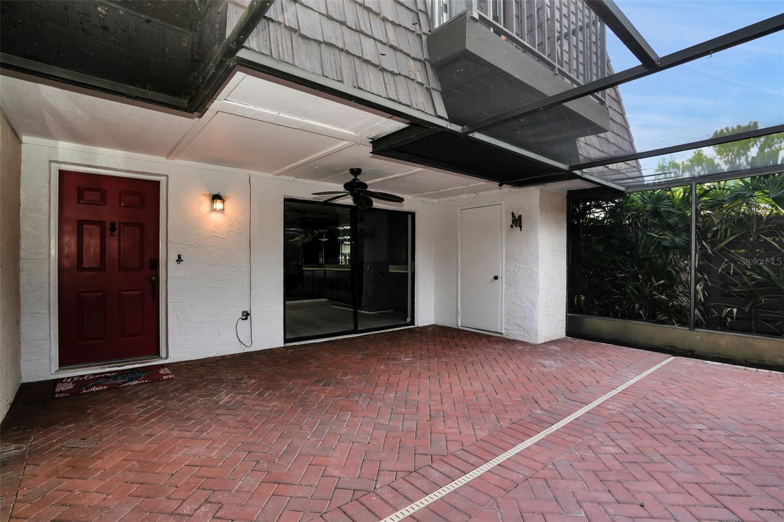 15217 W POND WOODS DR — photo 43