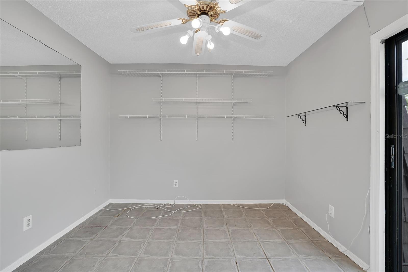 15217 W POND WOODS DR — photo 35