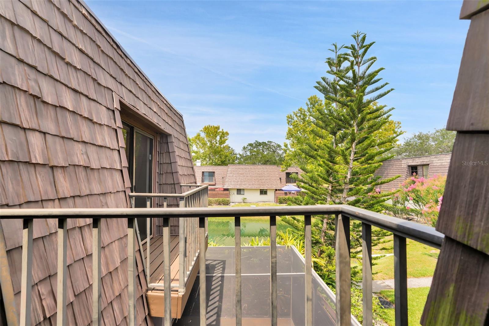 15217 W POND WOODS DR — photo 24