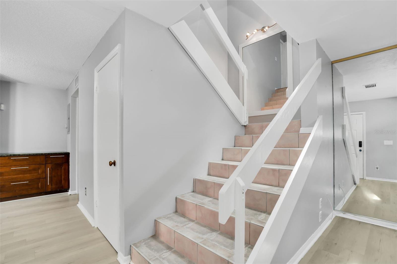 15217 W POND WOODS DR — photo 18