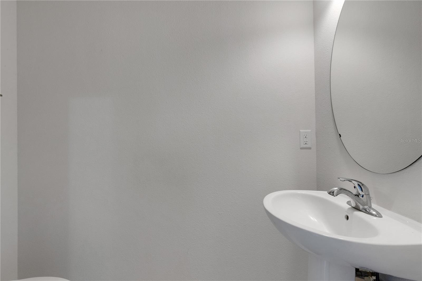 5166 BAY ISLE CIR — photo 27