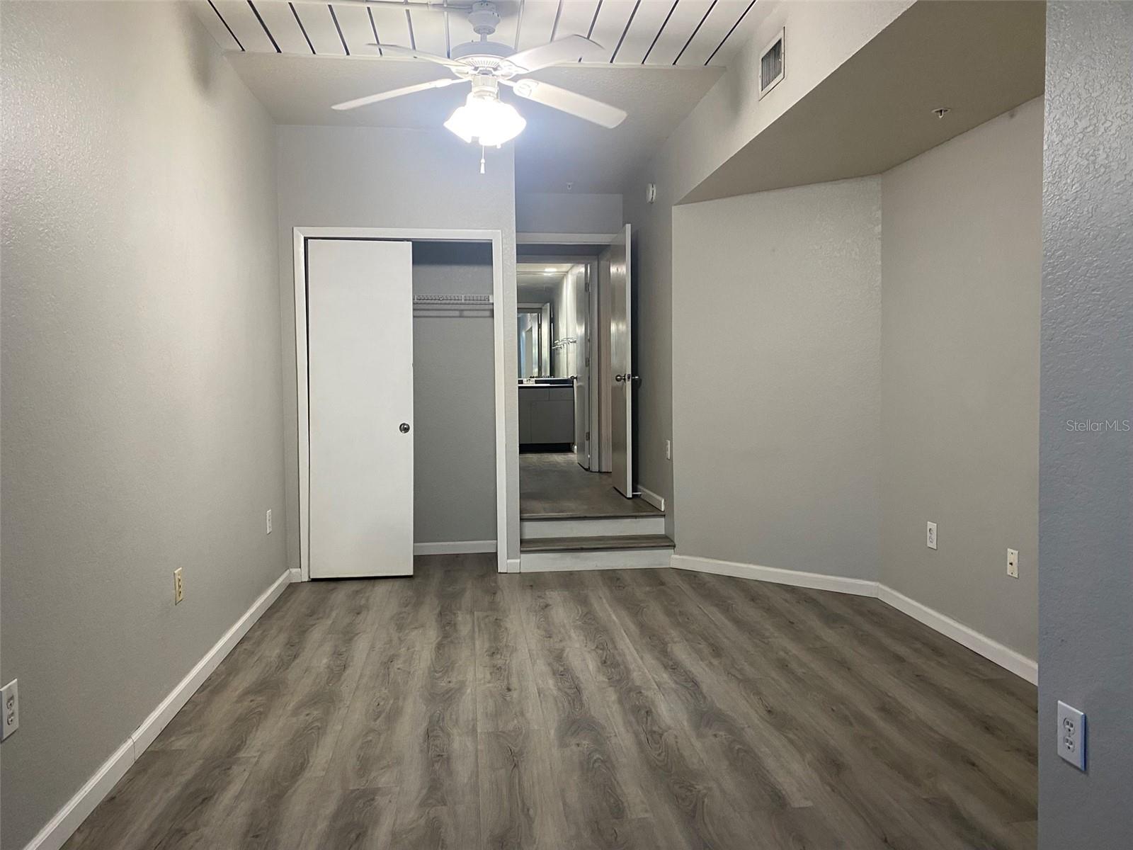520 S ARMENIA AVE #1228 — photo 8