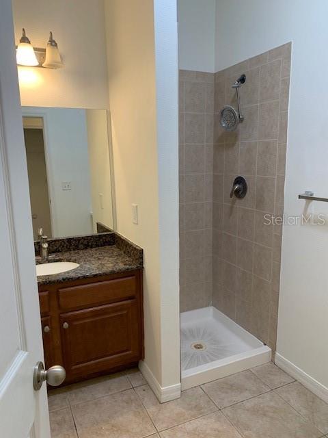 4247 TYLER CIR N — photo 2