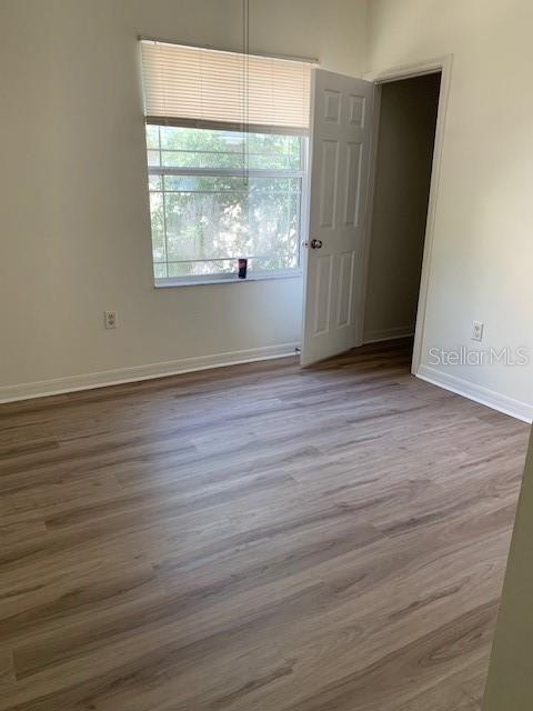 4247 TYLER CIR N — photo 3
