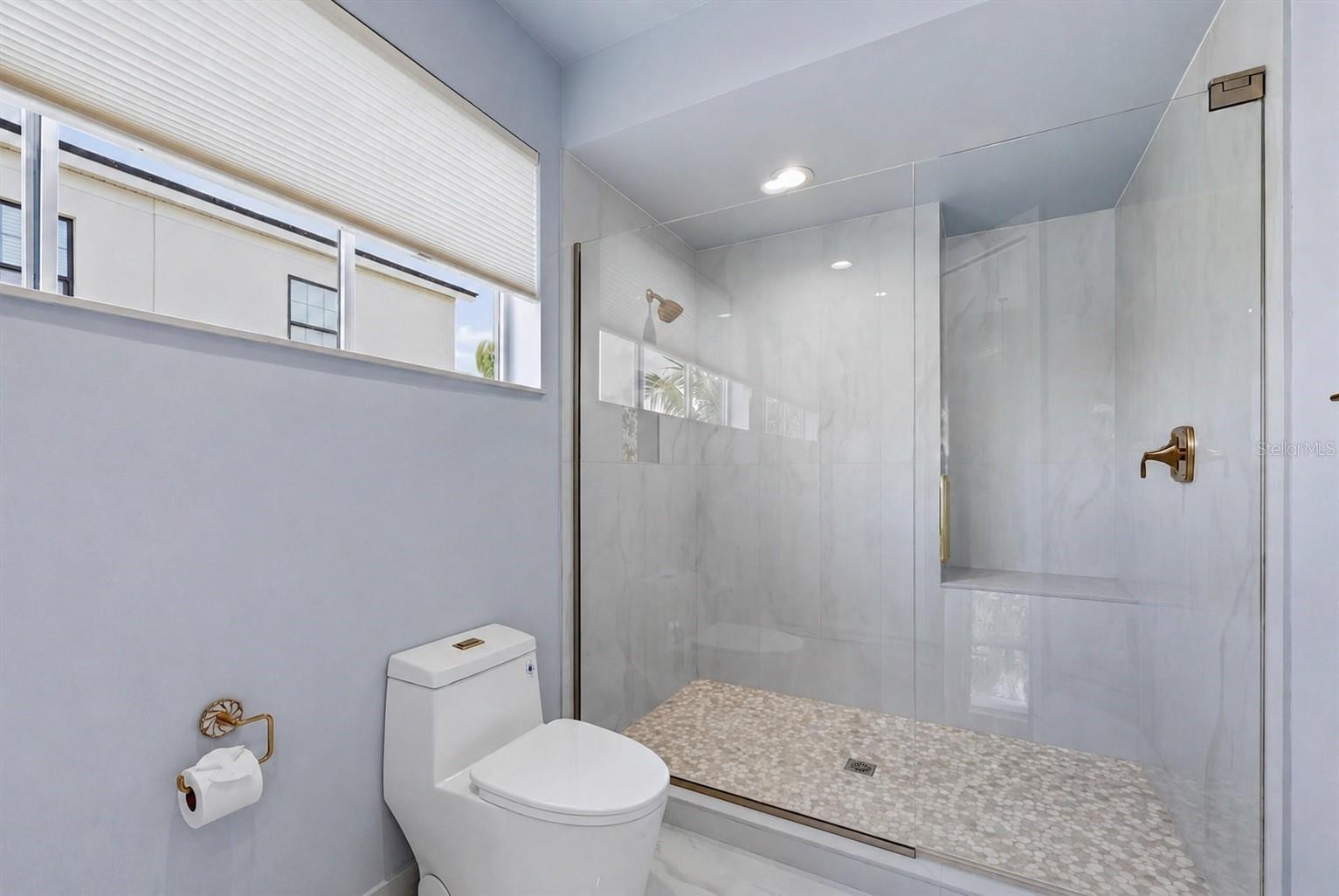 216 BIRD KEY DR — photo 31
