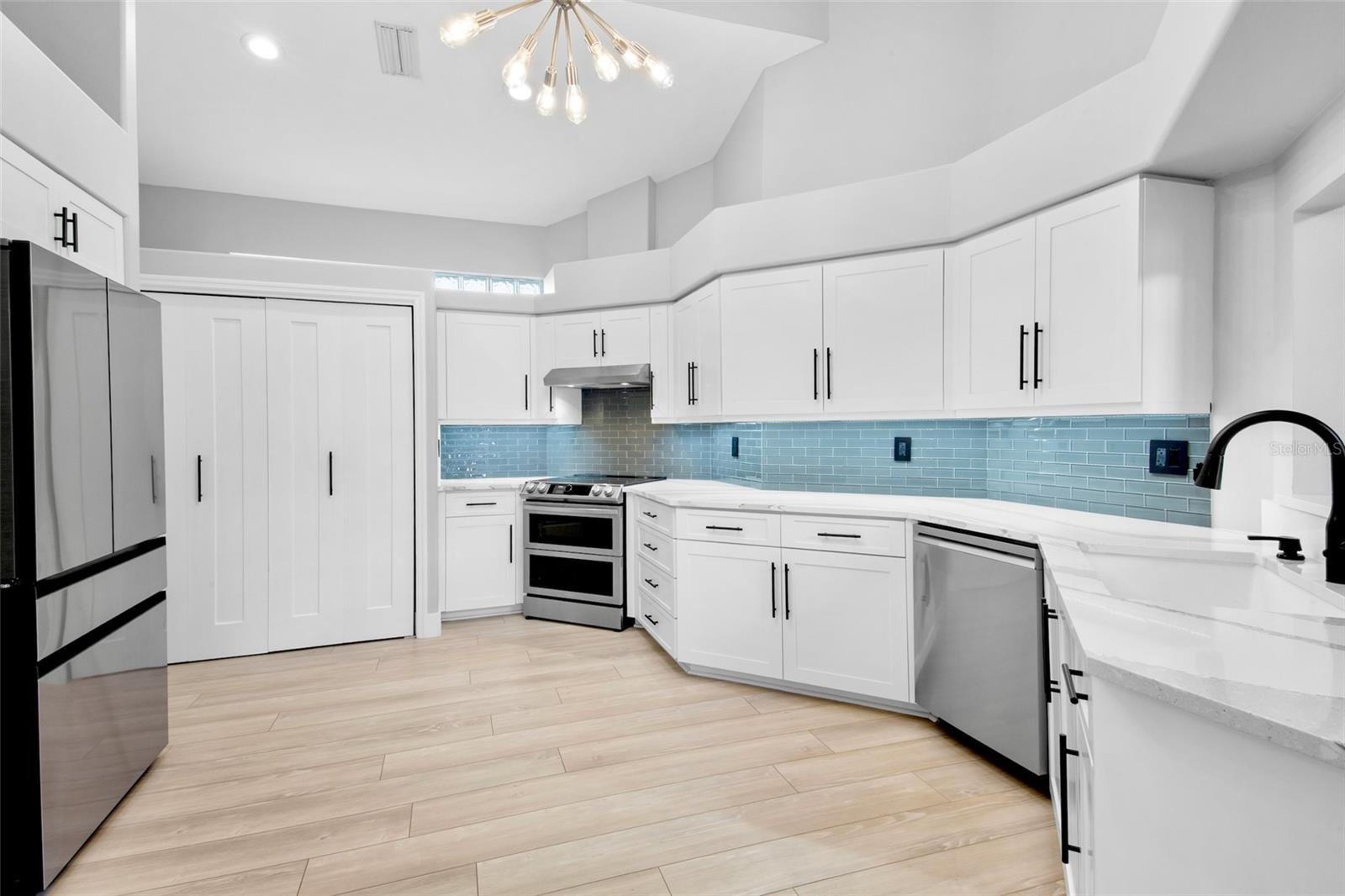 3761 AMAPOLA LN — photo 6