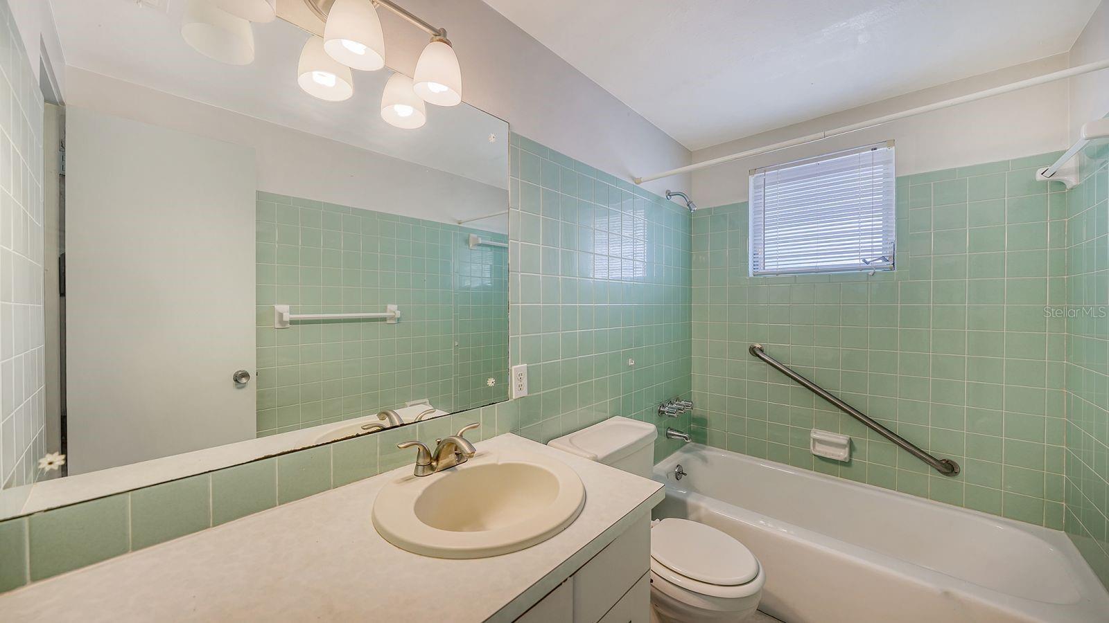 1523 LAKESIDE DR #15 — photo 27