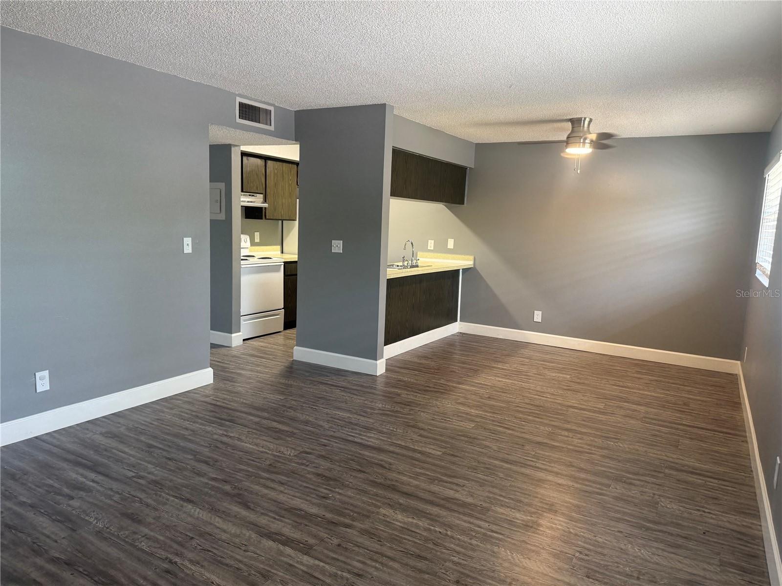 900 70TH ST N #102 — photo 3