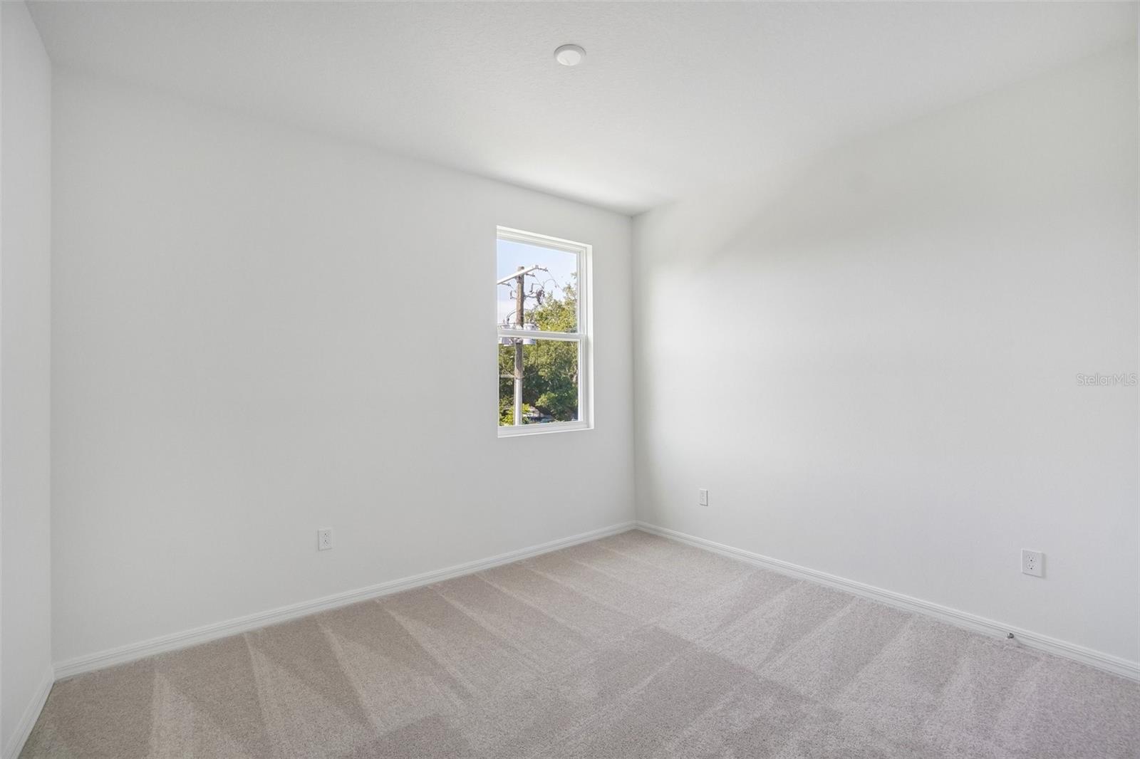 649 SILVER STREAM CT — photo 21