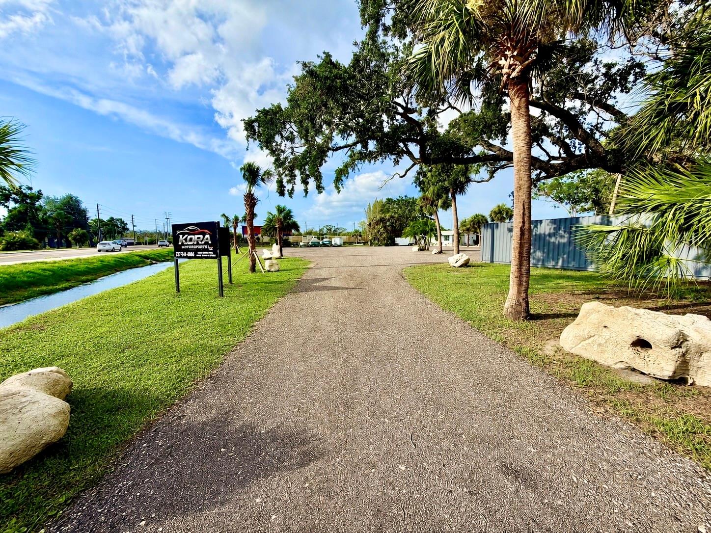 1322 N PINELLAS AVE — photo 10