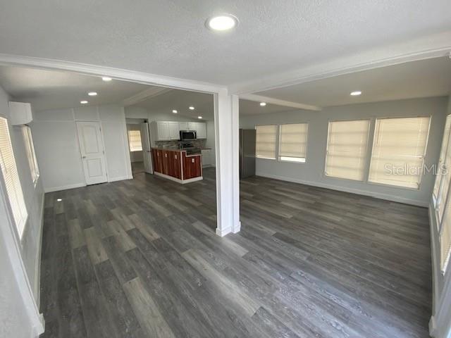 4851 W GANDY BLVD #B10L30 — photo 2