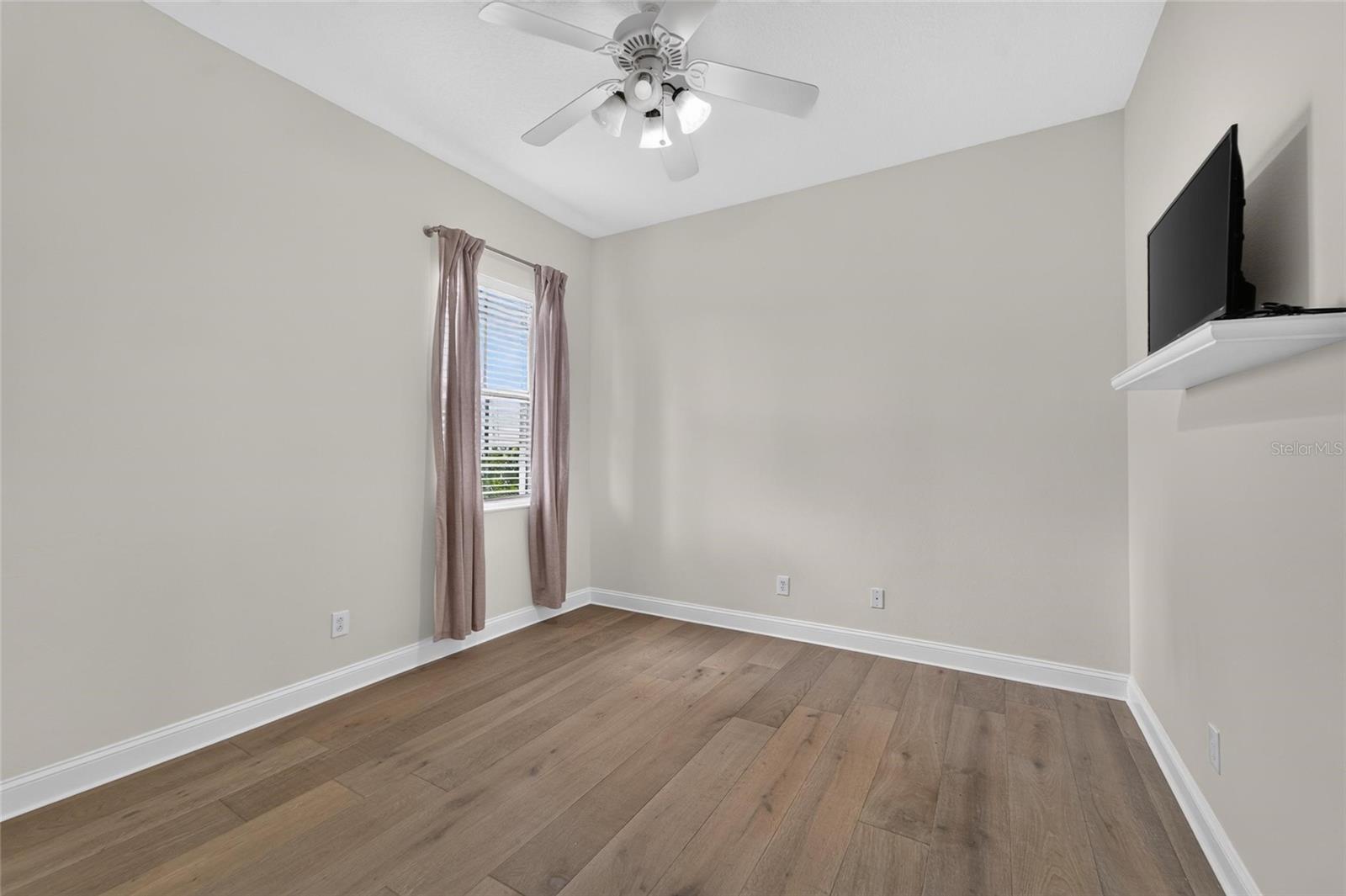429 MANNS HARBOR DR — photo 51