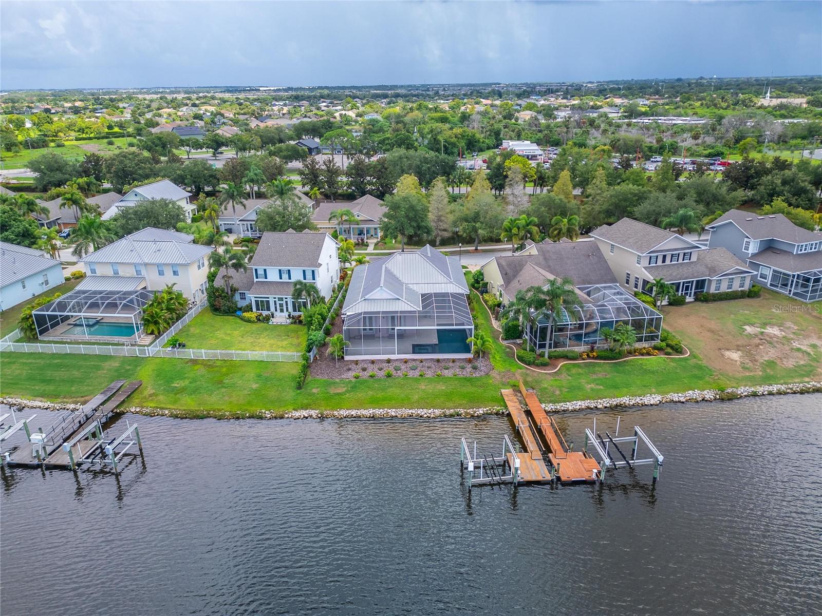 429 MANNS HARBOR DR — photo 90
