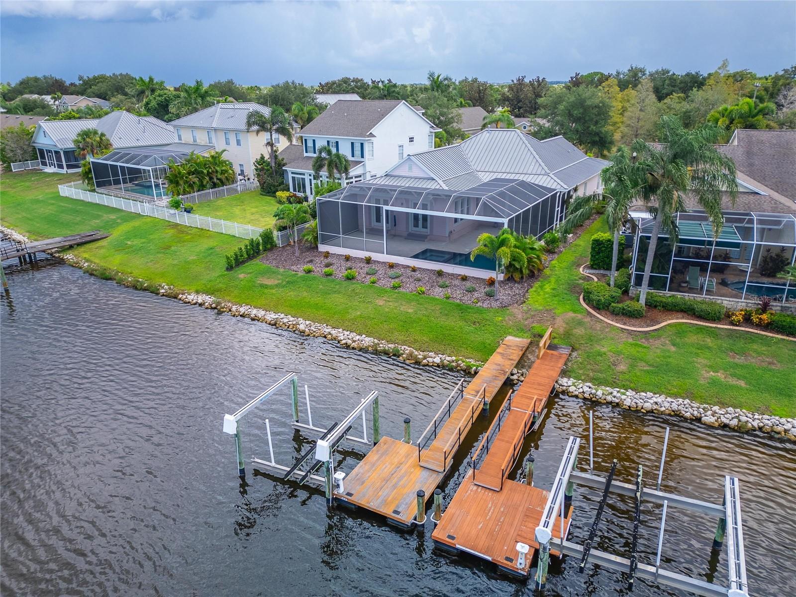 429 MANNS HARBOR DR — photo 88