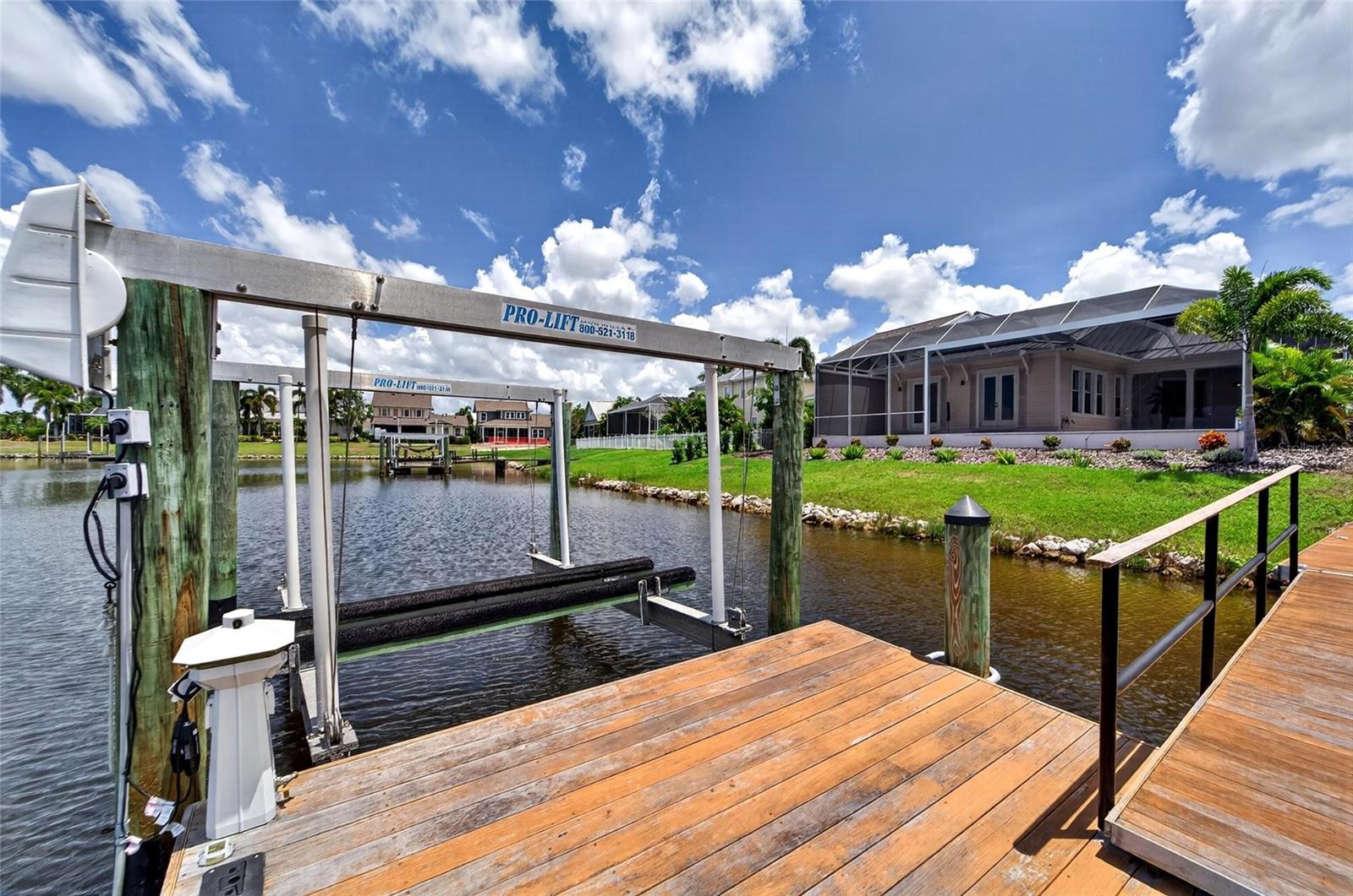 429 MANNS HARBOR DR — photo 80