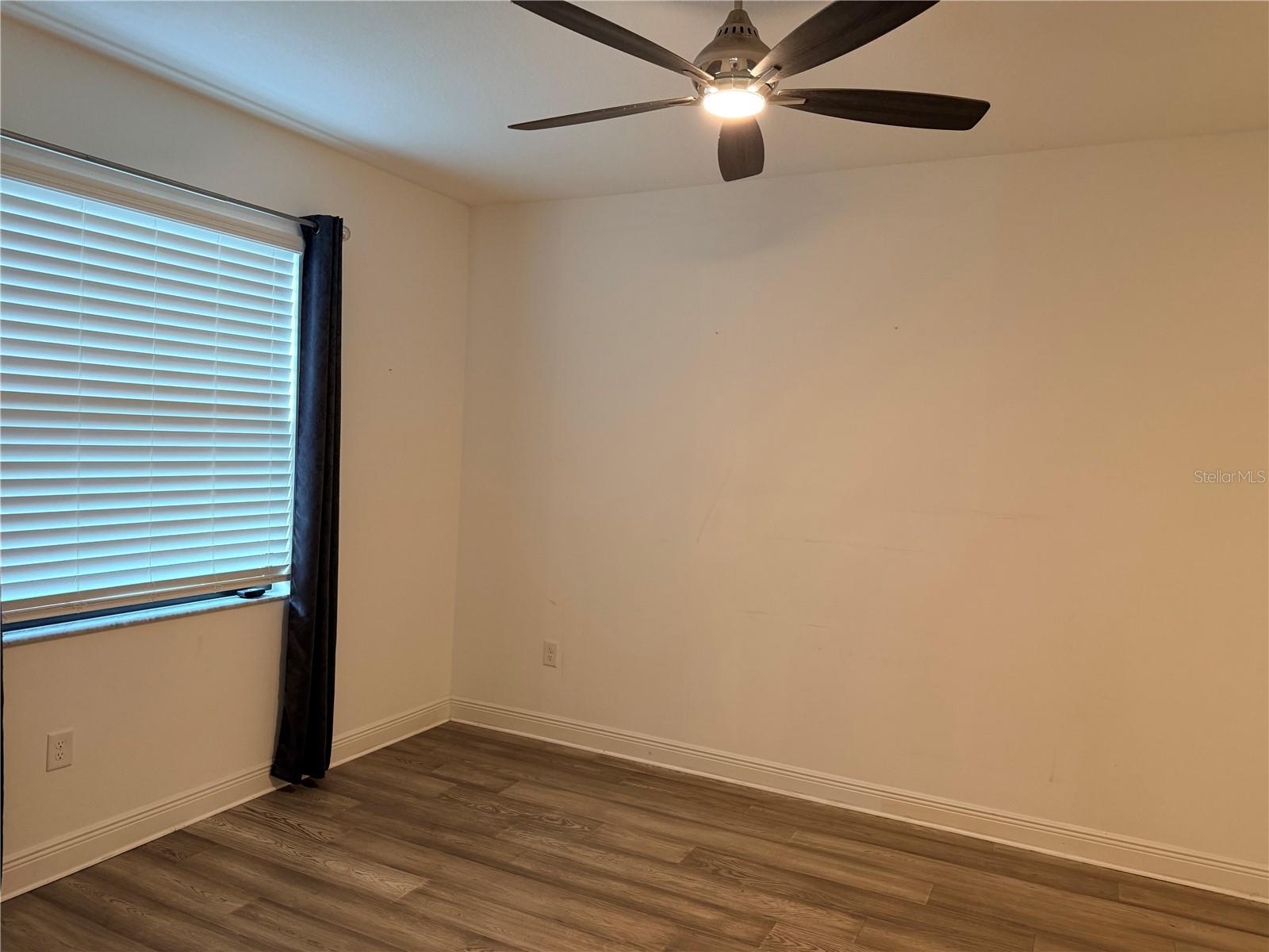 8429 AUBURN RISE CT — photo 27