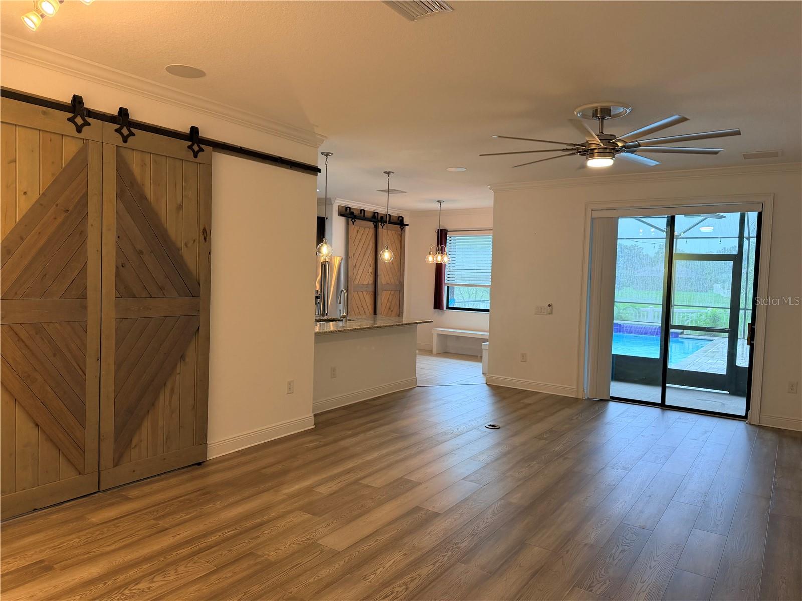 8429 AUBURN RISE CT — photo 19