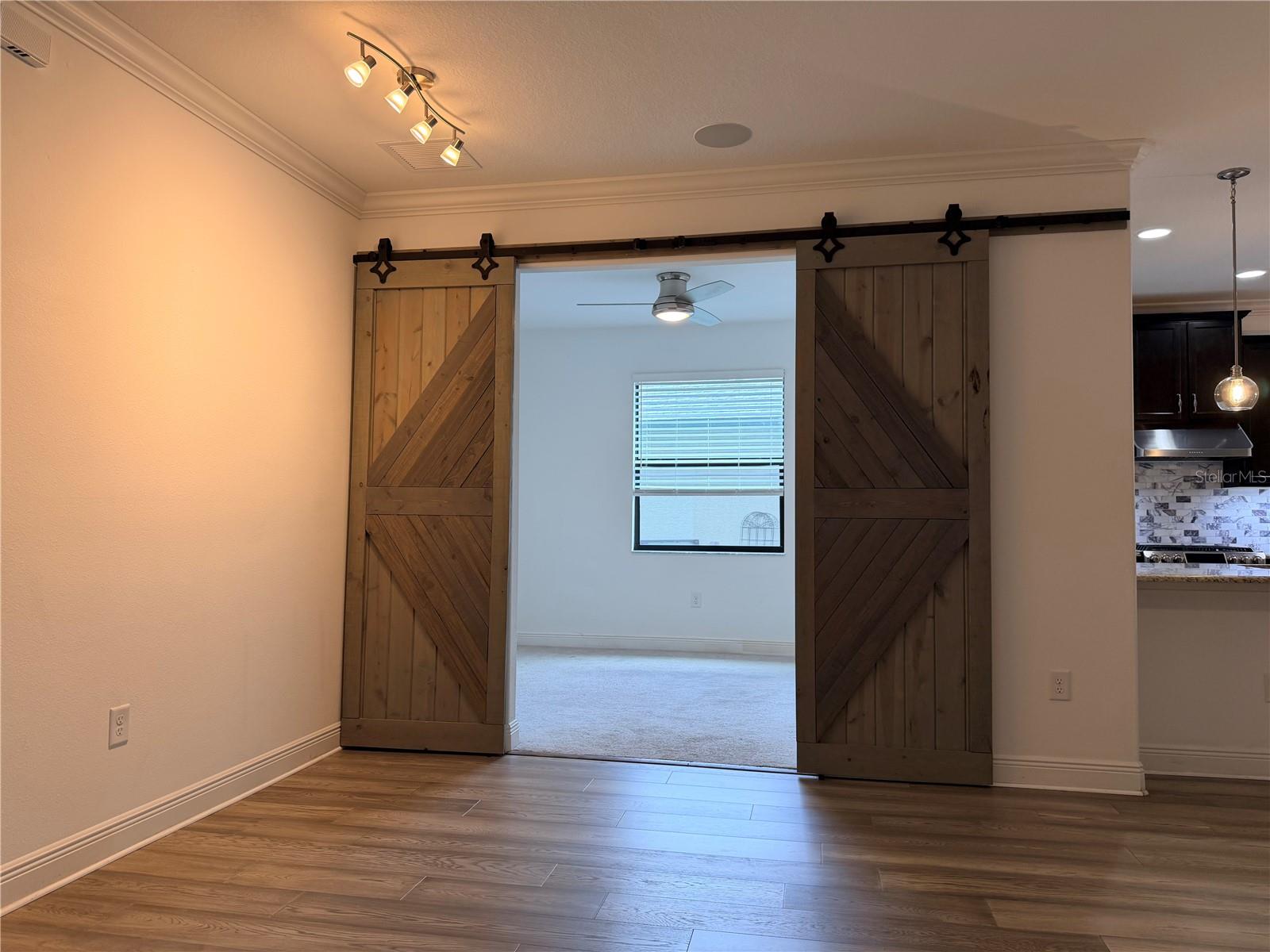 8429 AUBURN RISE CT — photo 22