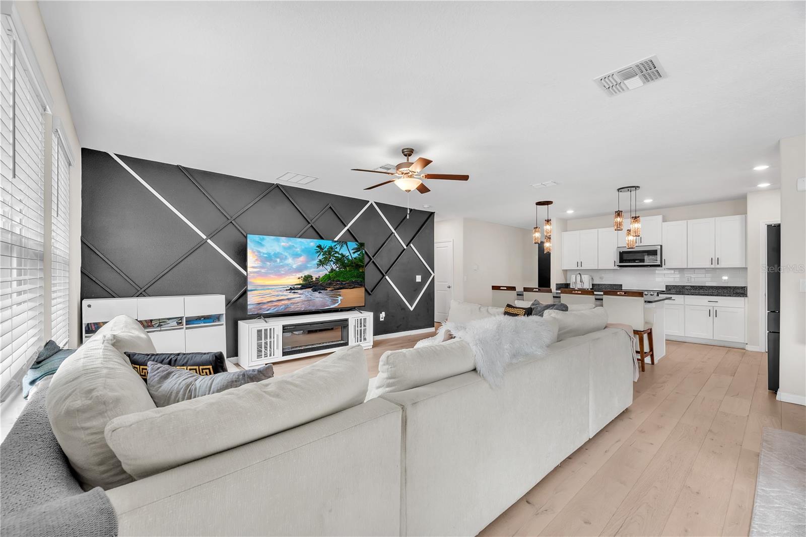 1911 FAN ALOE WAY — photo 8