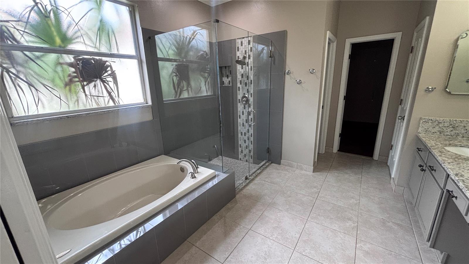 4613 RIVER OVERLOOK DR — photo 12
