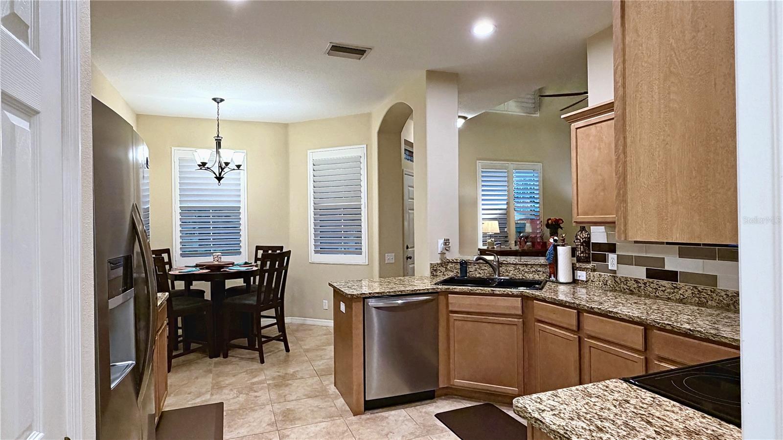8240 ACADIAN LN — photo 43