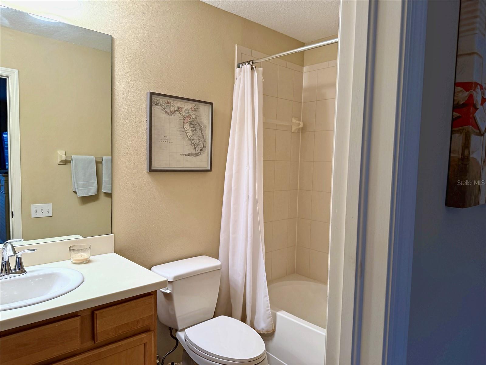 8240 ACADIAN LN — photo 32
