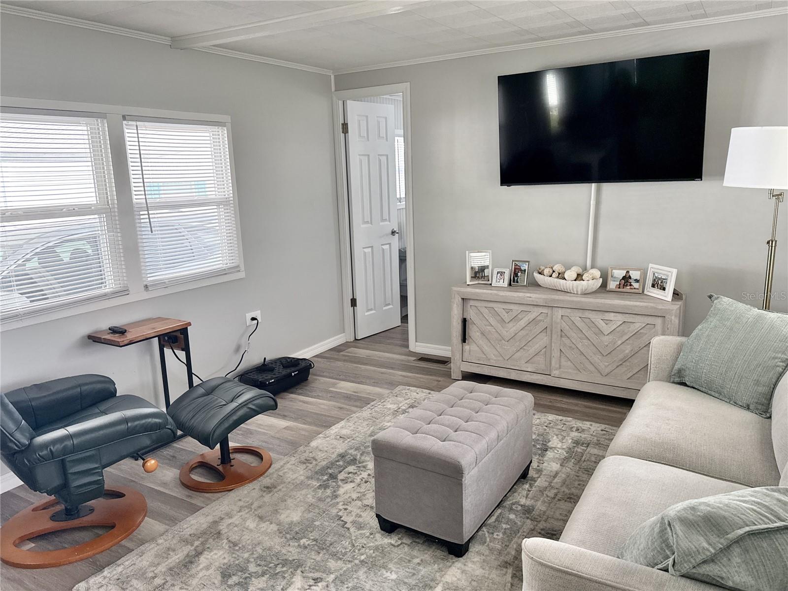 7214 MOUNT FAIRFIELD RD NE #527 — photo 3