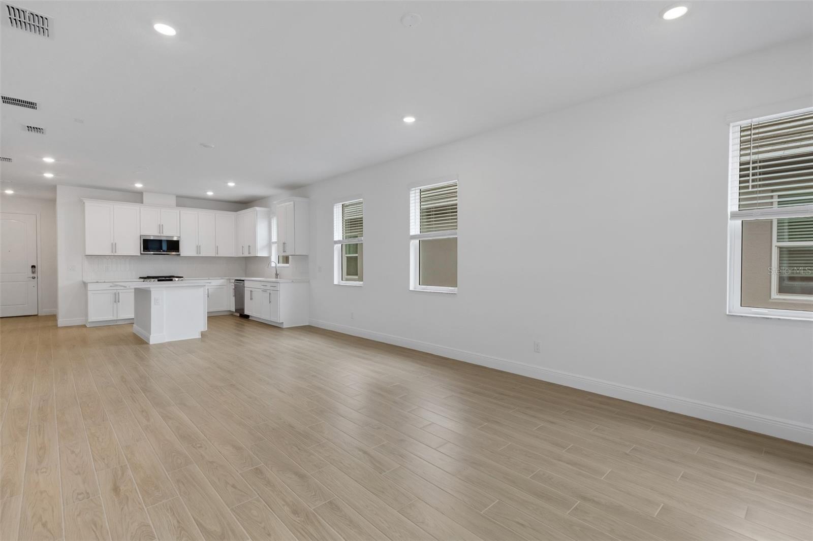 18135 CHERISHED LOOP — photo 9