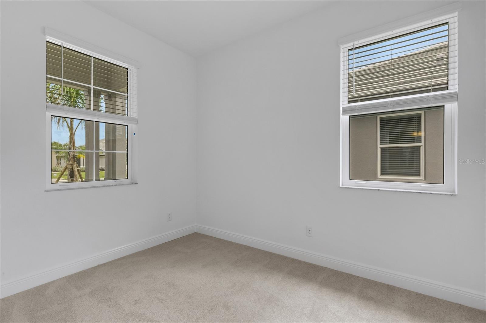 18135 CHERISHED LOOP — photo 19