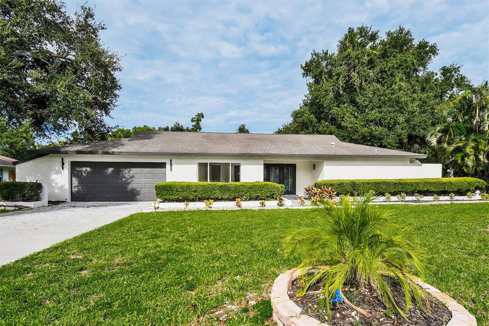207 DUNBRIDGE DR — photo 2