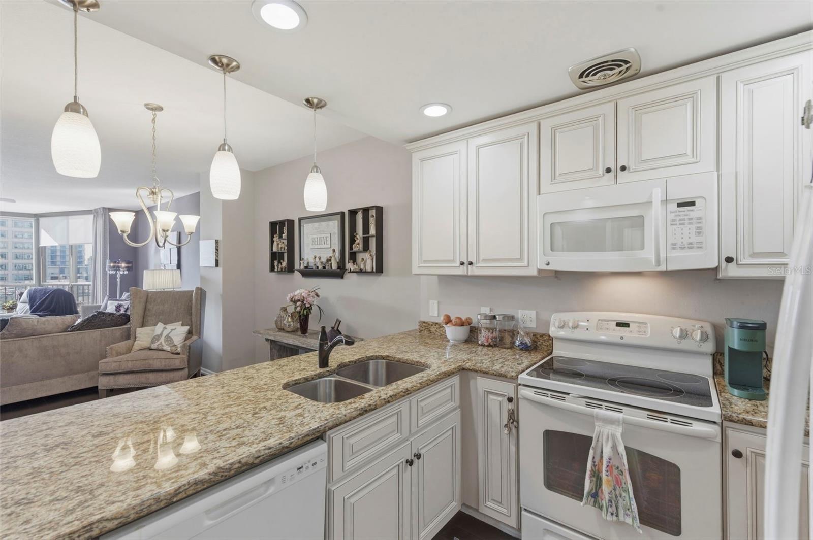1 BEACH DR SE #1109 — photo 3