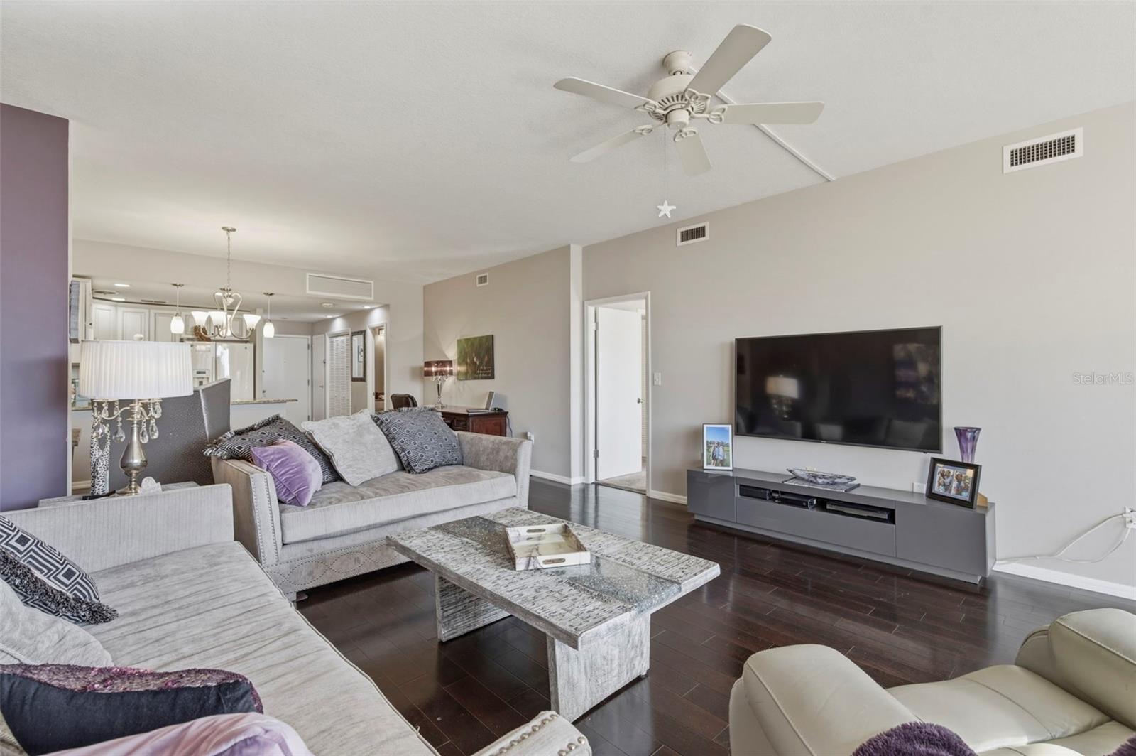 1 BEACH DR SE #1109 — photo 19