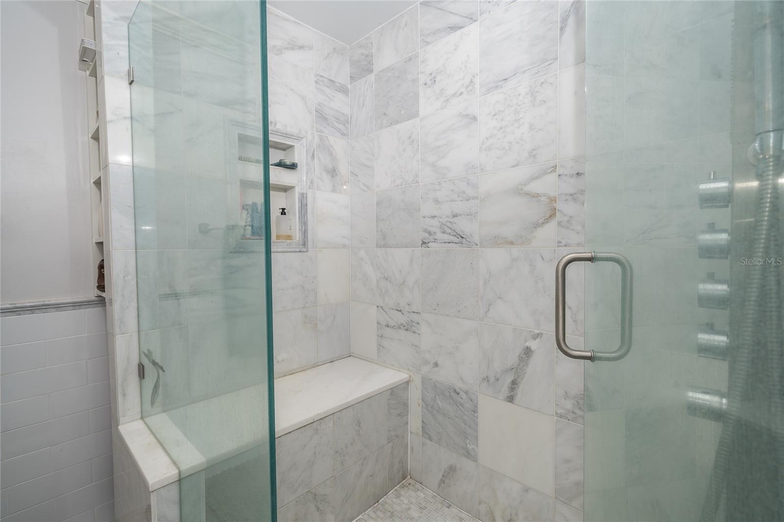 2939 W KNIGHTS AVE — photo 14