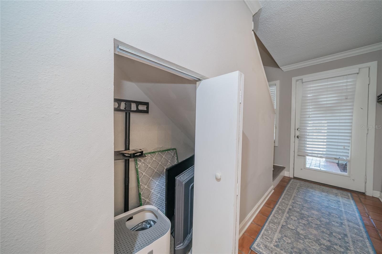 2939 W KNIGHTS AVE — photo 32