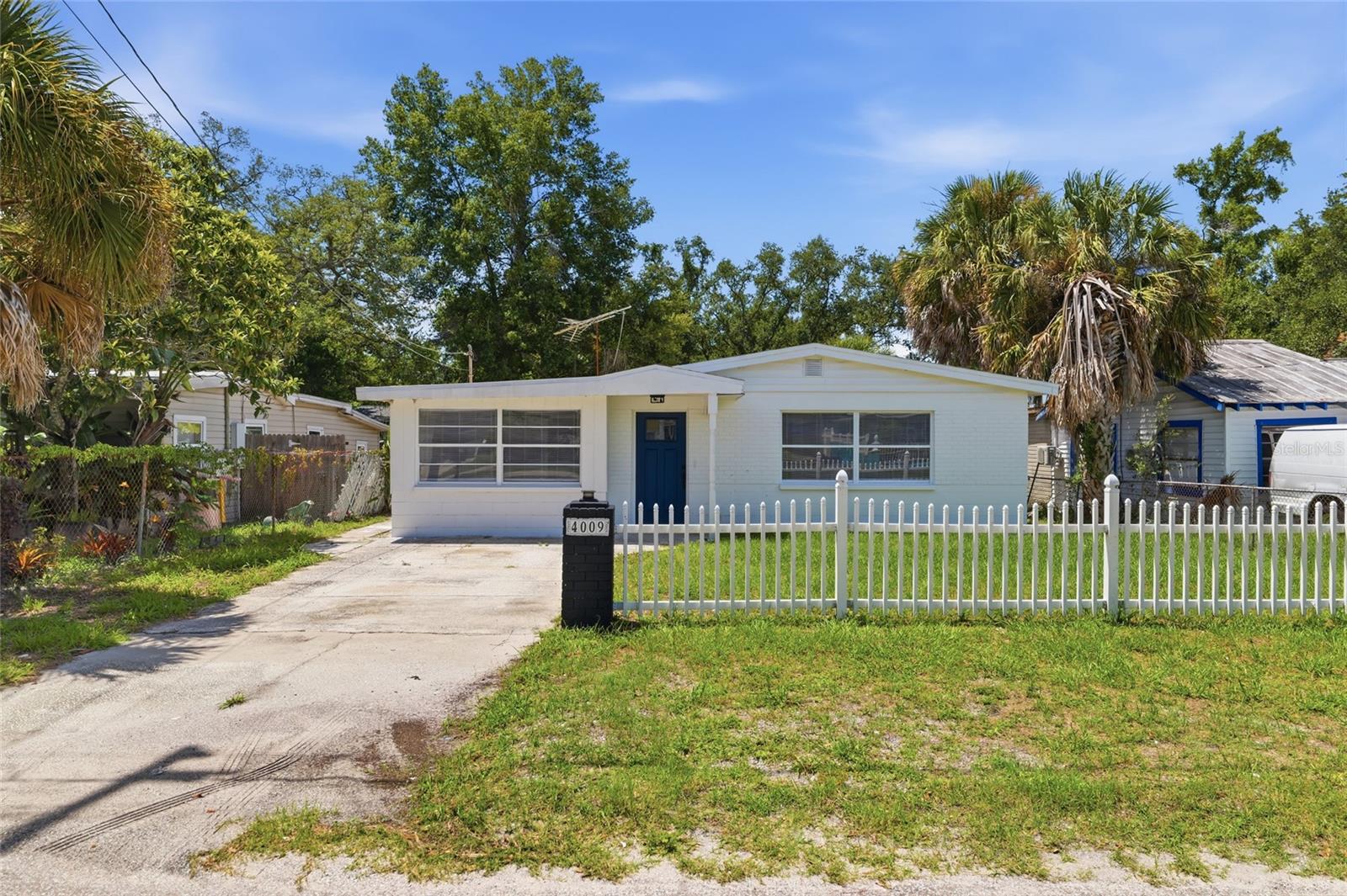 4009 E POWHATAN AVE — photo 2