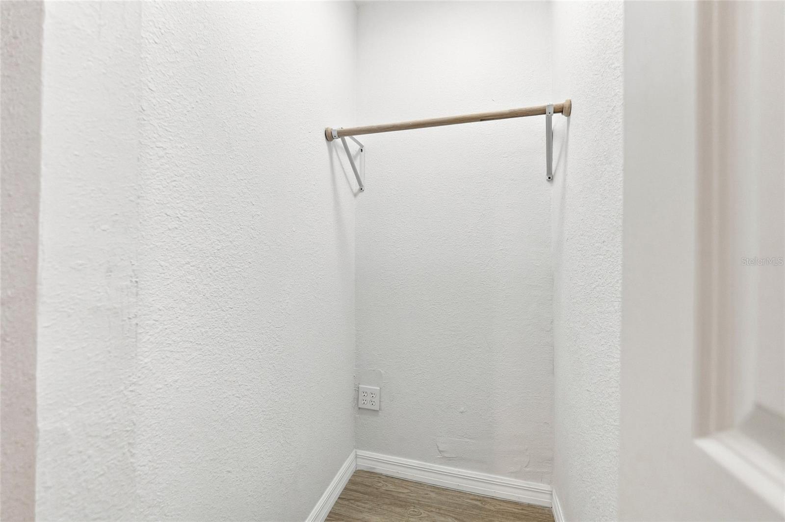 4009 E POWHATAN AVE — photo 24