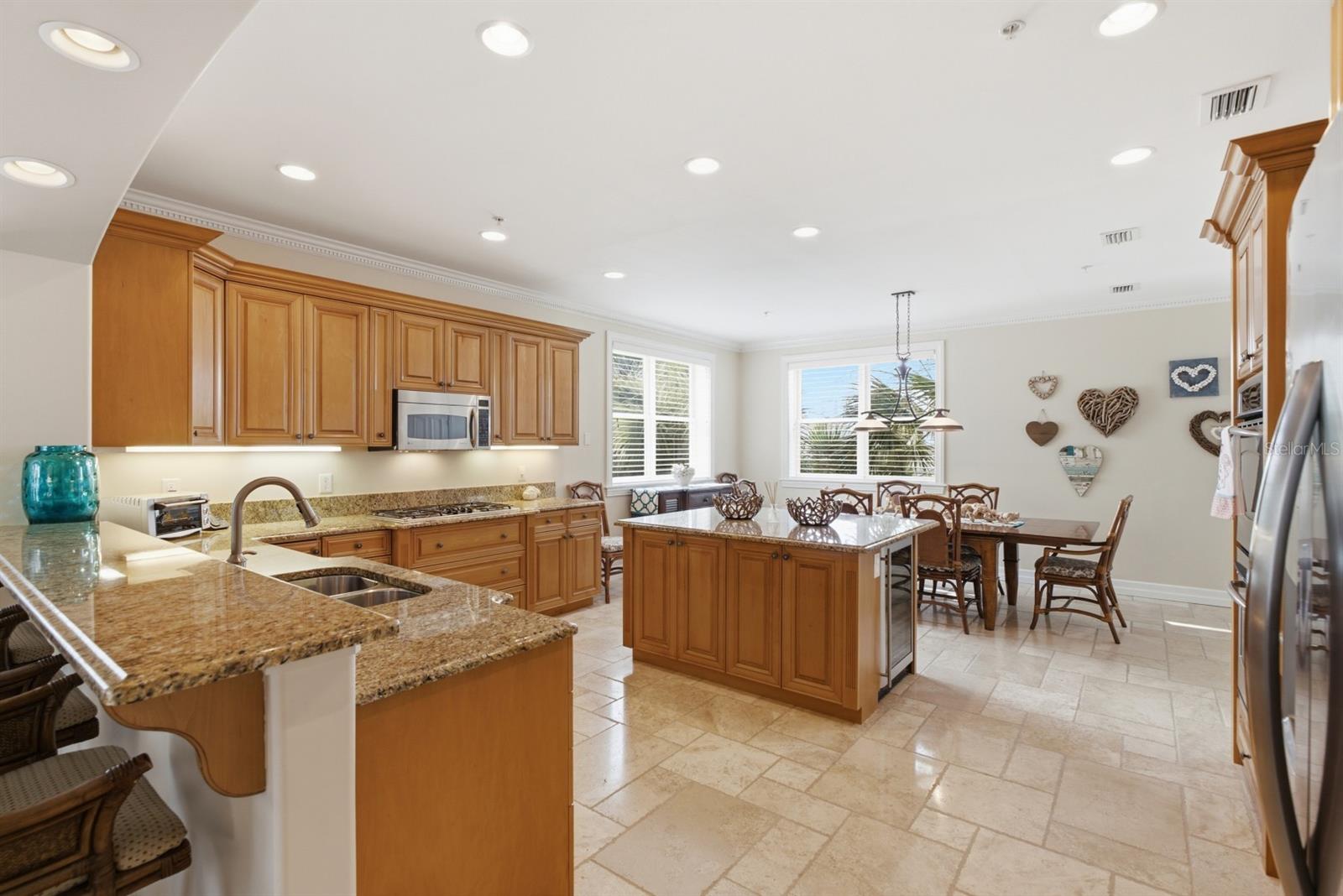 2718 GULF BLVD #2 — photo 20