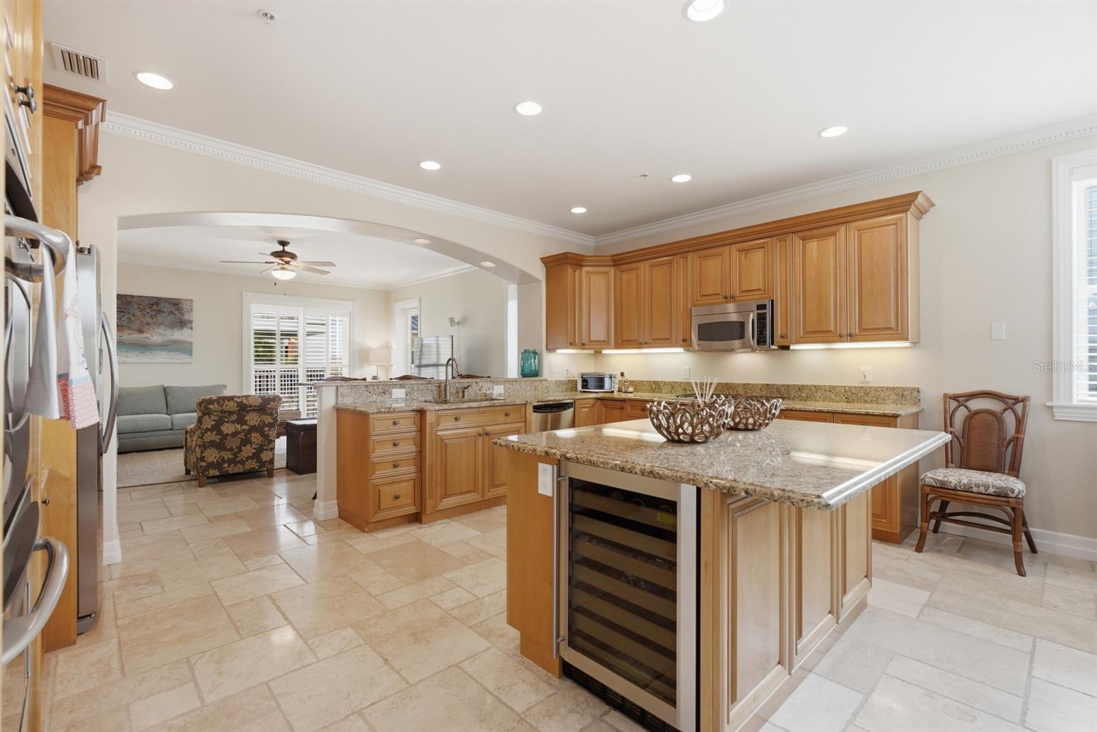 2718 GULF BLVD #2 — photo 4