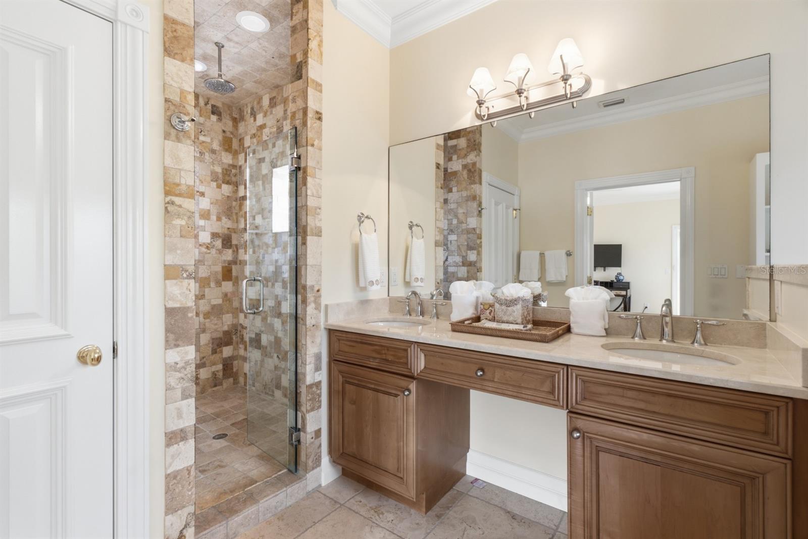 2718 GULF BLVD #2 — photo 32
