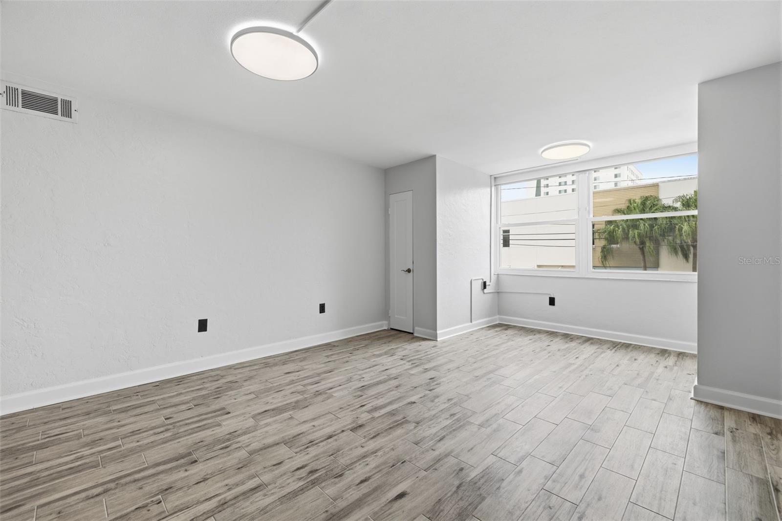 841 4TH AVE N #27 — photo 11