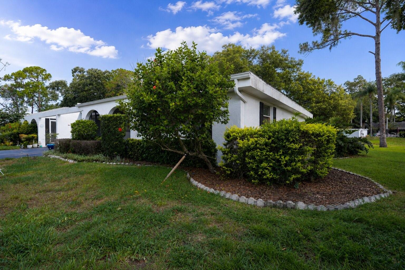510 PALMER CIR — photo 27