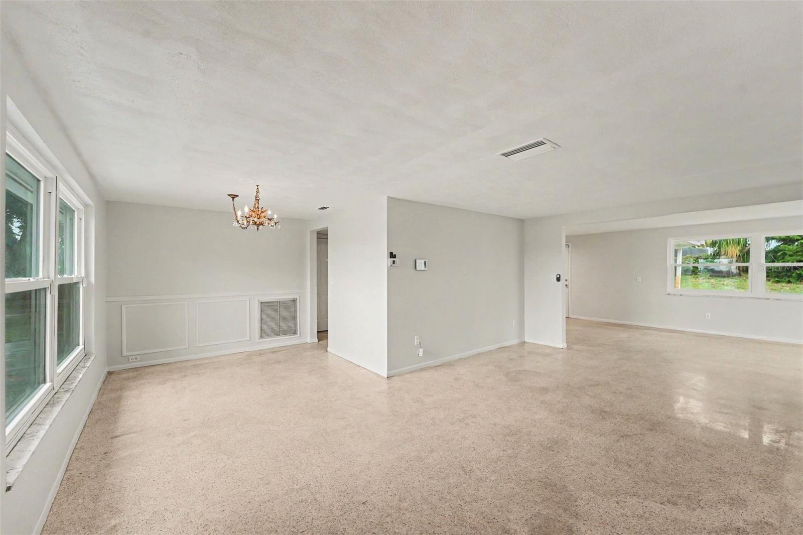 3536 KIMBERLY OAKS DR — photo 8