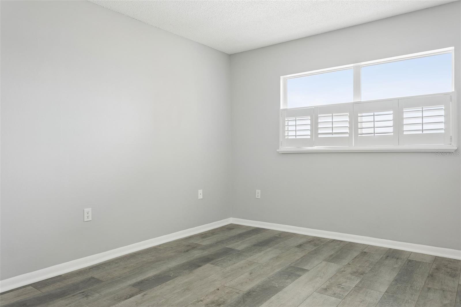 5501 80TH ST N #402 — photo 24