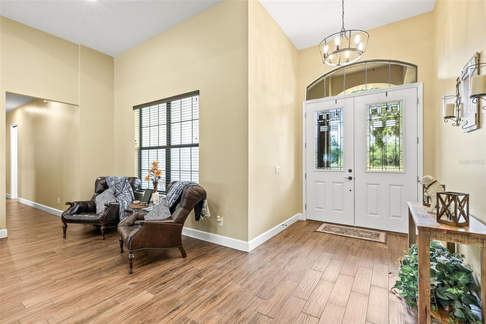 5319 W TRAPNELL RD — photo 4