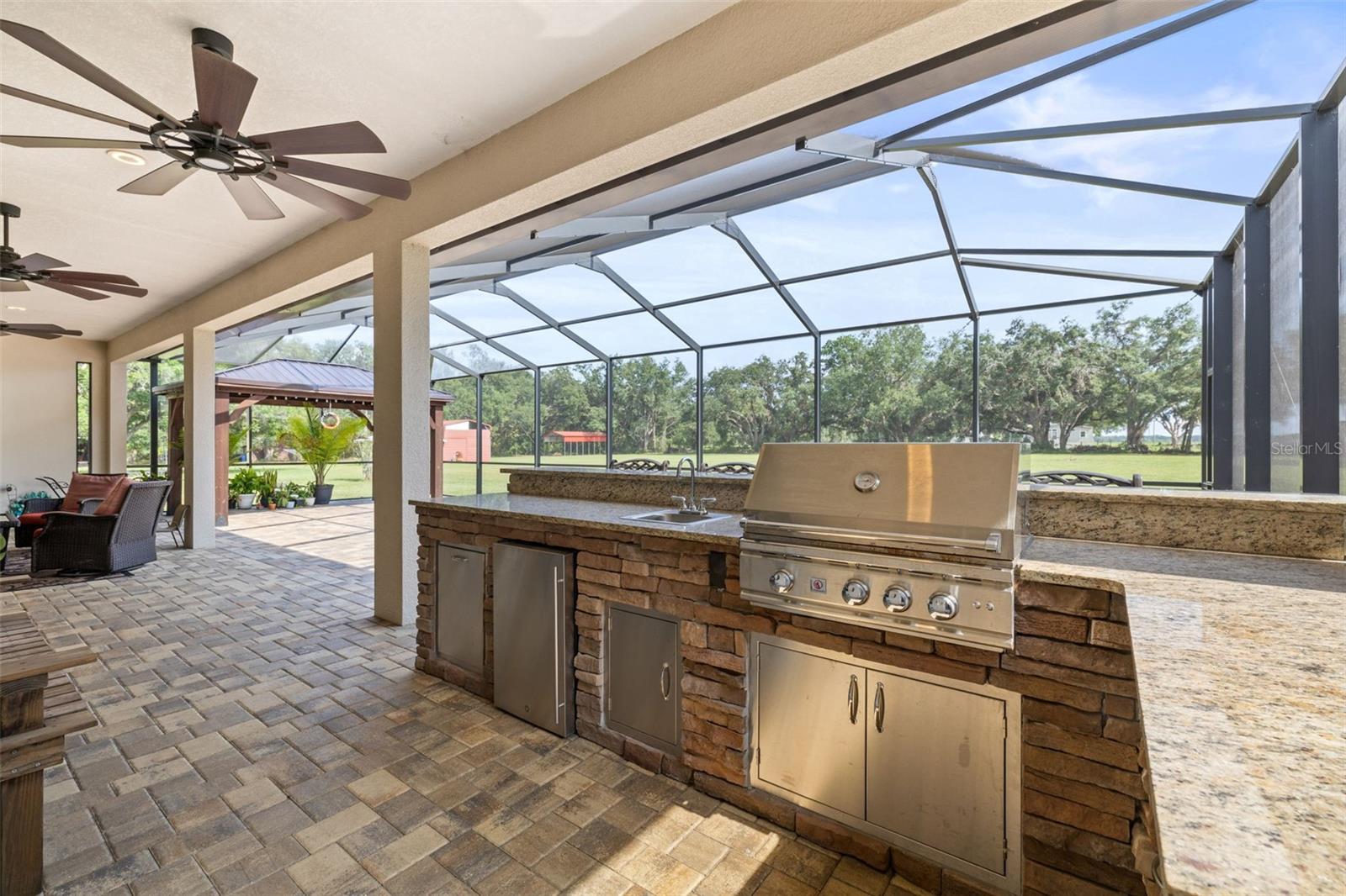 5319 W TRAPNELL RD — photo 24