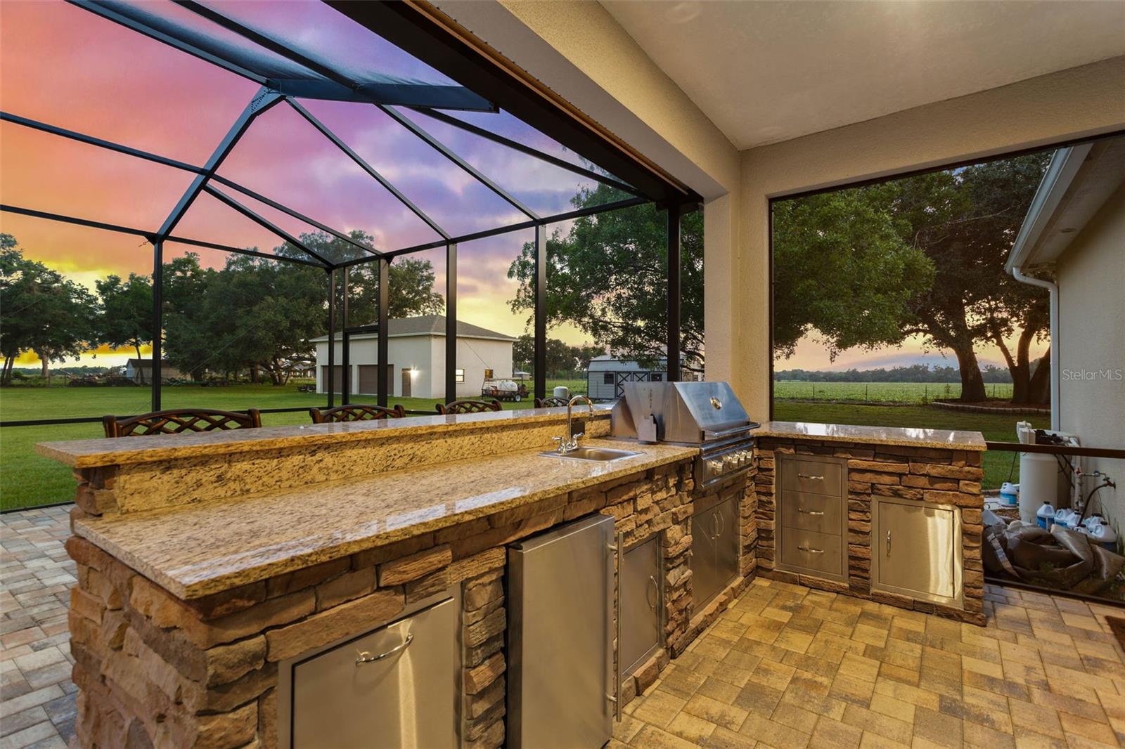 5319 W TRAPNELL RD — photo 28