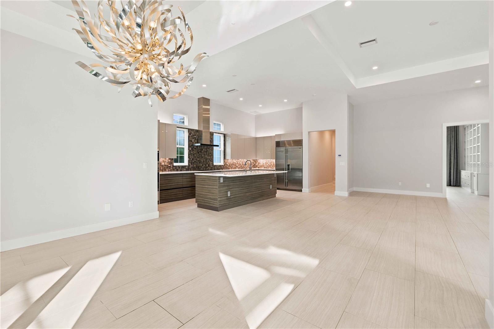 21724 DEER POINTE XING — photo 16