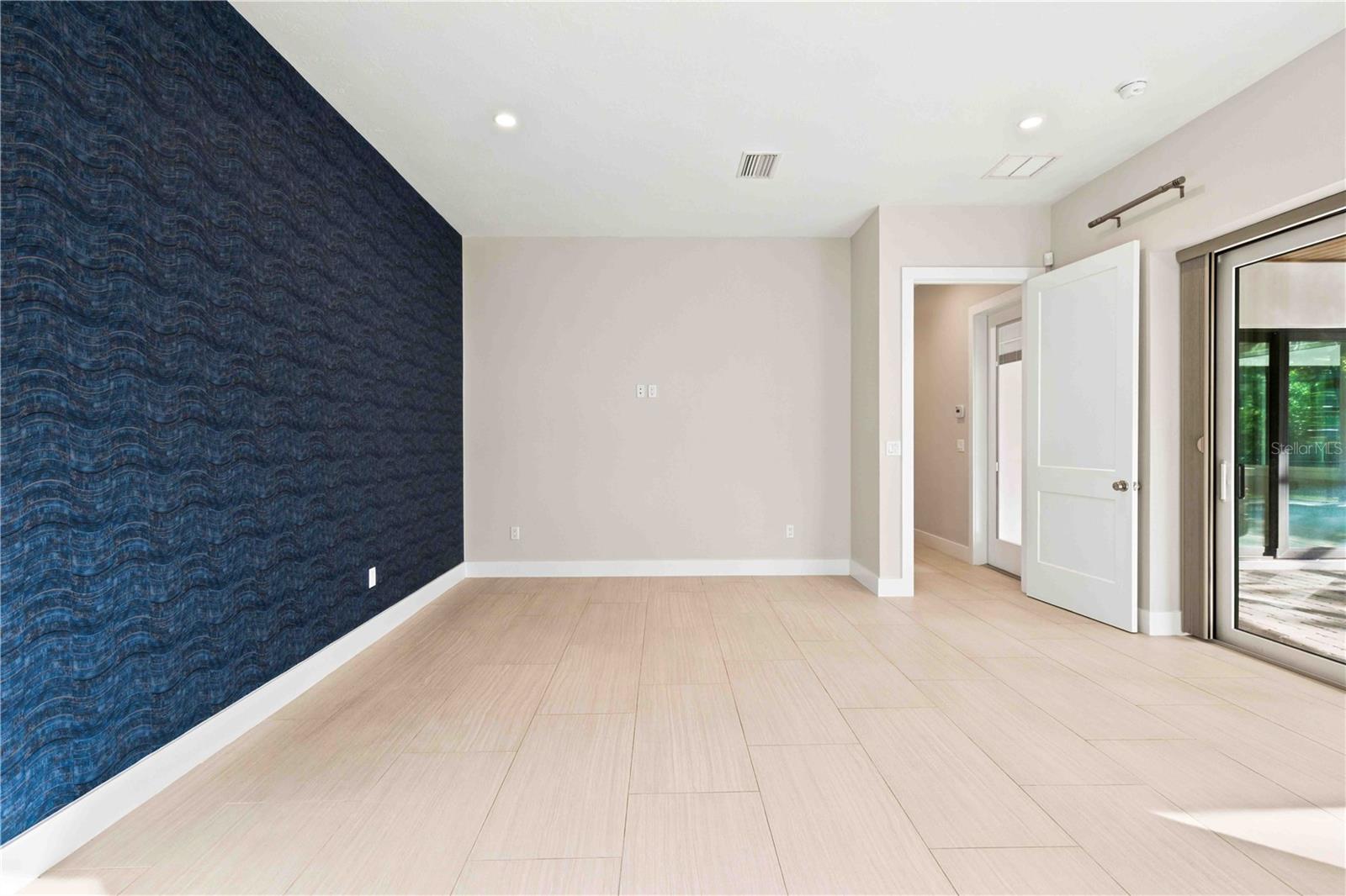 21724 DEER POINTE XING — photo 26