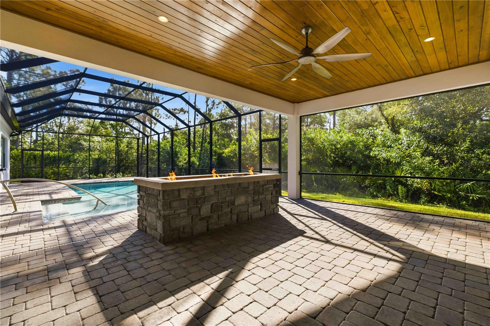 21724 DEER POINTE XING — photo 5
