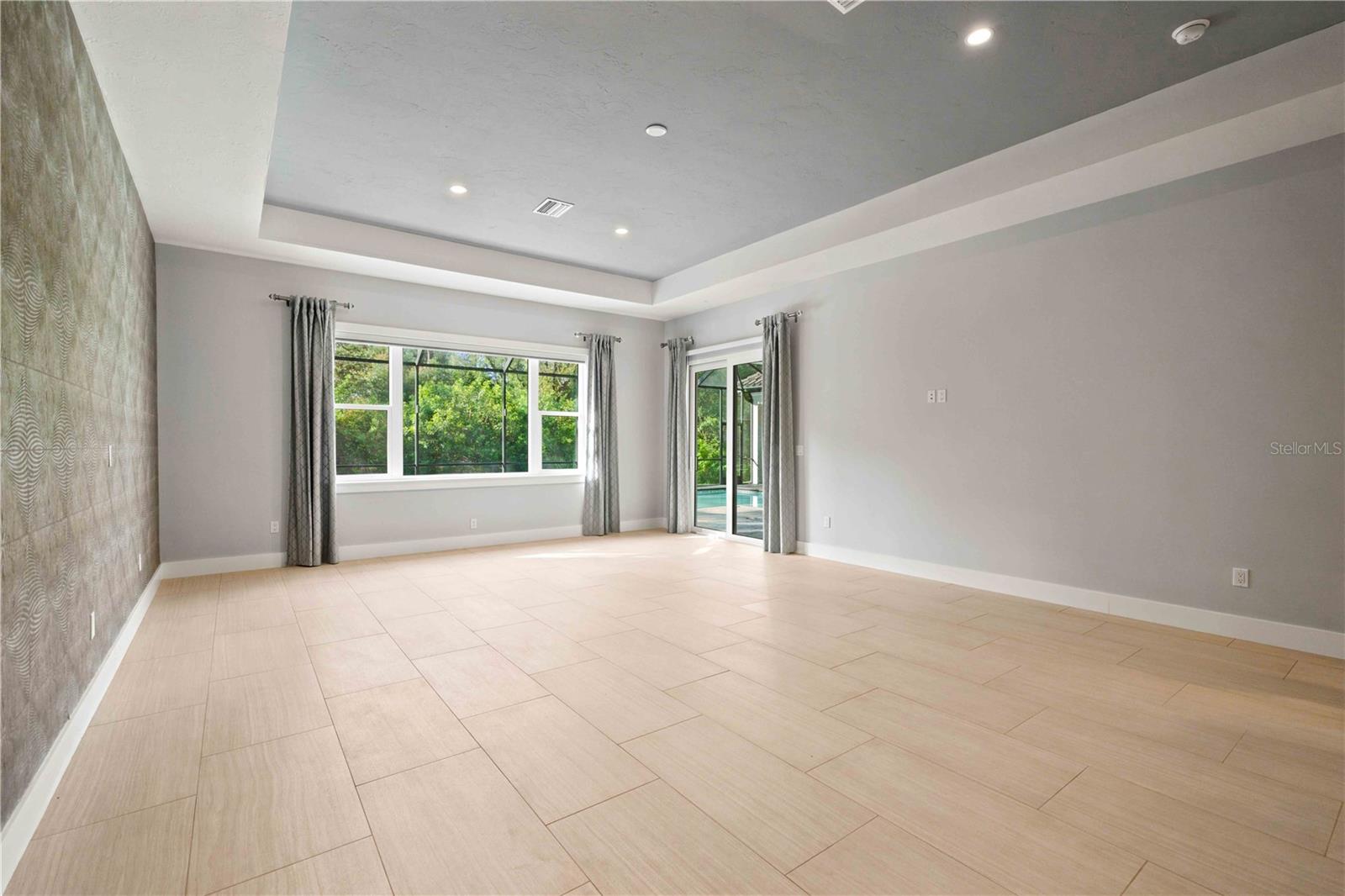 21724 DEER POINTE XING — photo 32